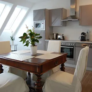Appartement Alga Am Westbahnhof, Wenen